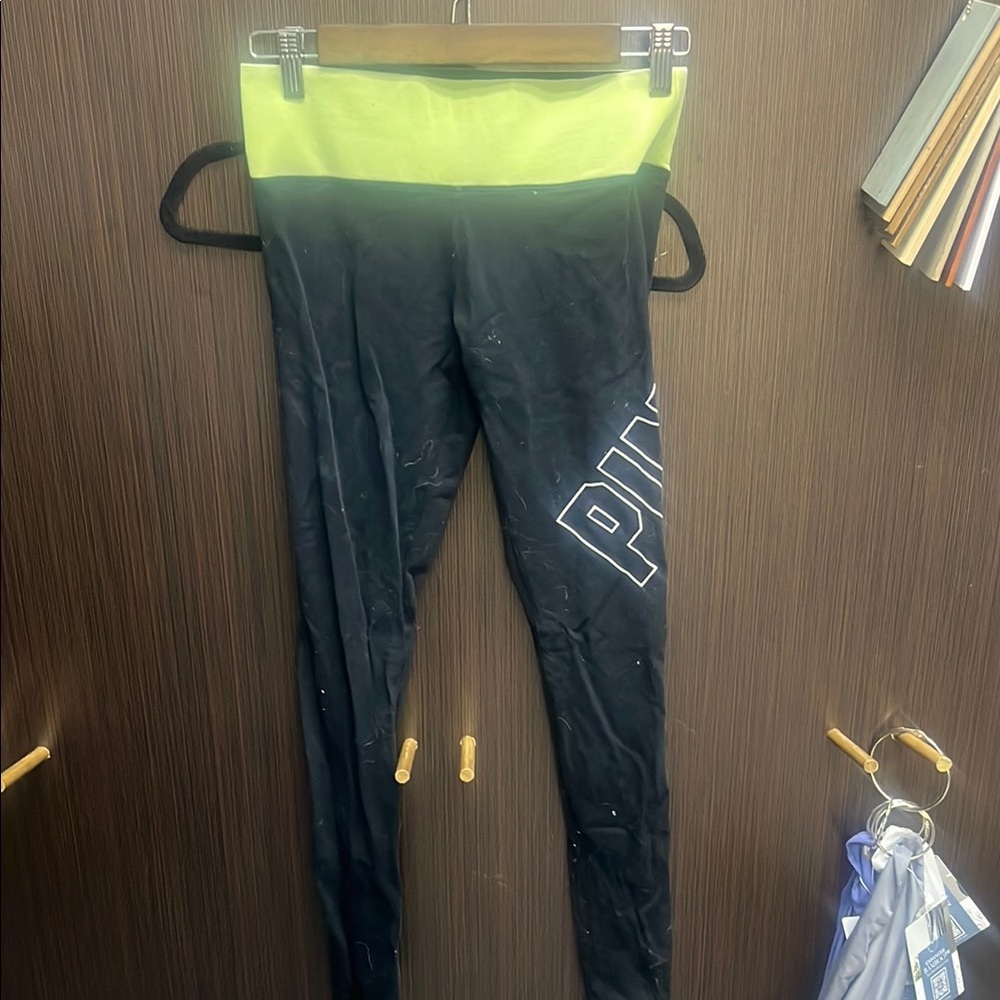 PINK Victoria's Secret Black and Yellow Leggings Athletic Stretch